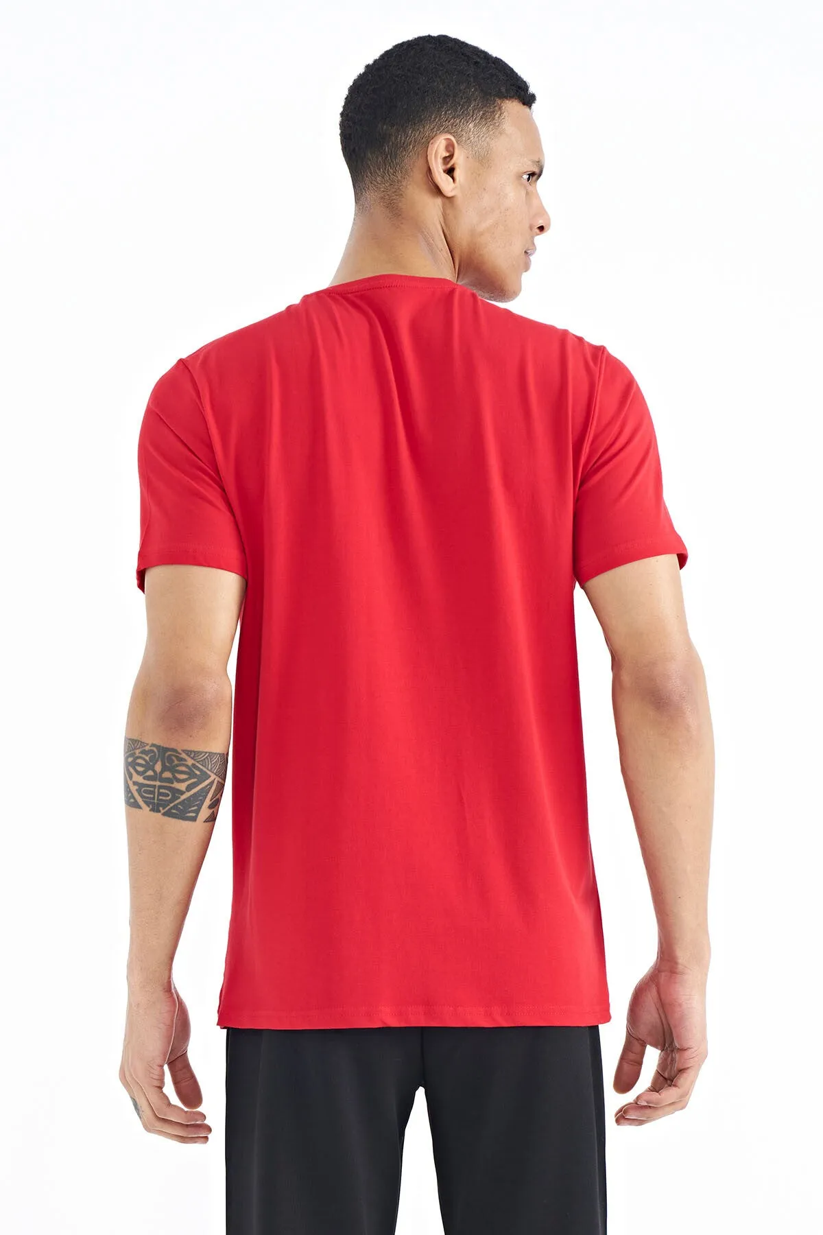 baski detayli v yaka standart kalip erkek t-shirt - 88186