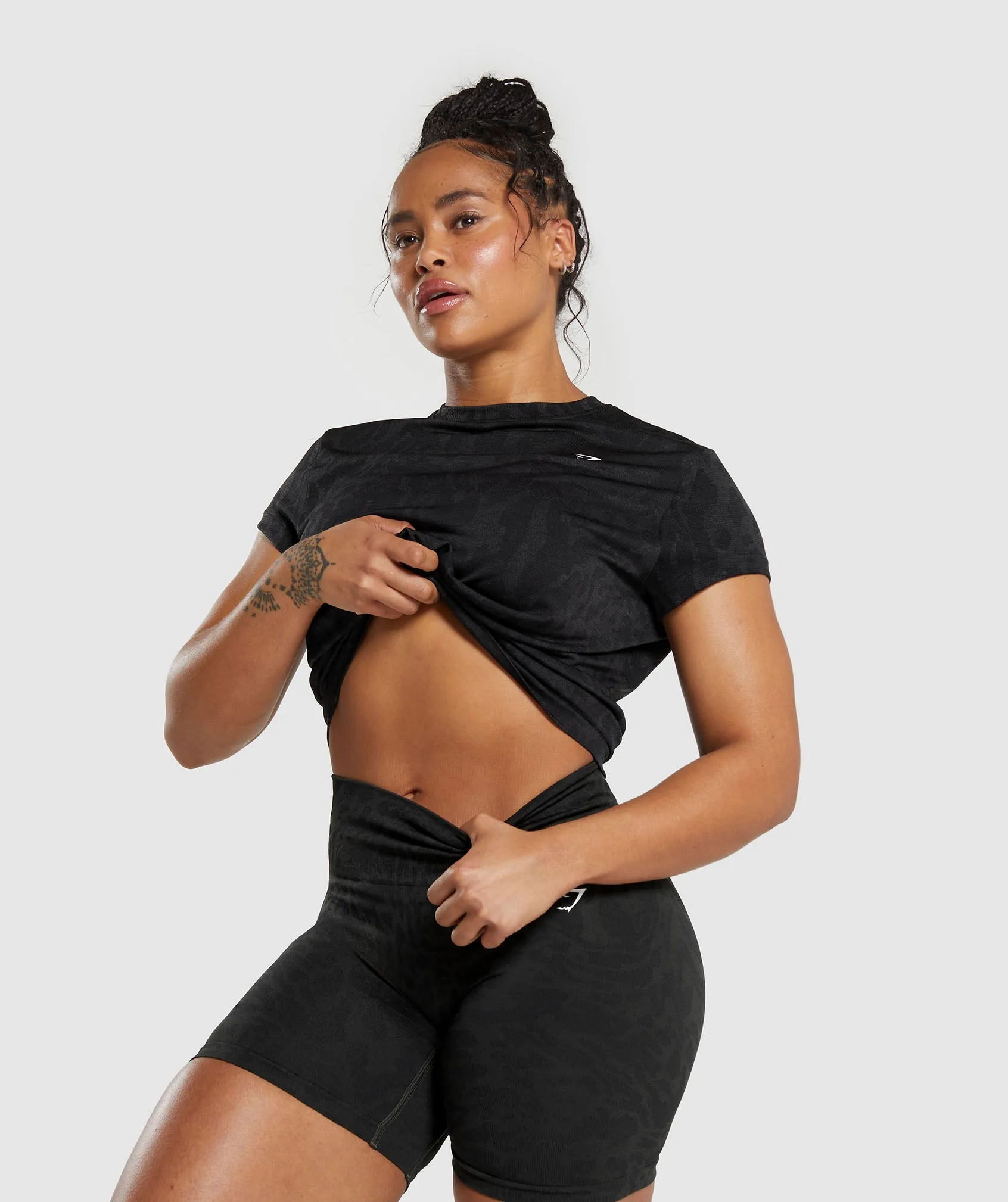 Gymshark Adapt Safari Seamless T-Shirt - Black/Asphalt Grey