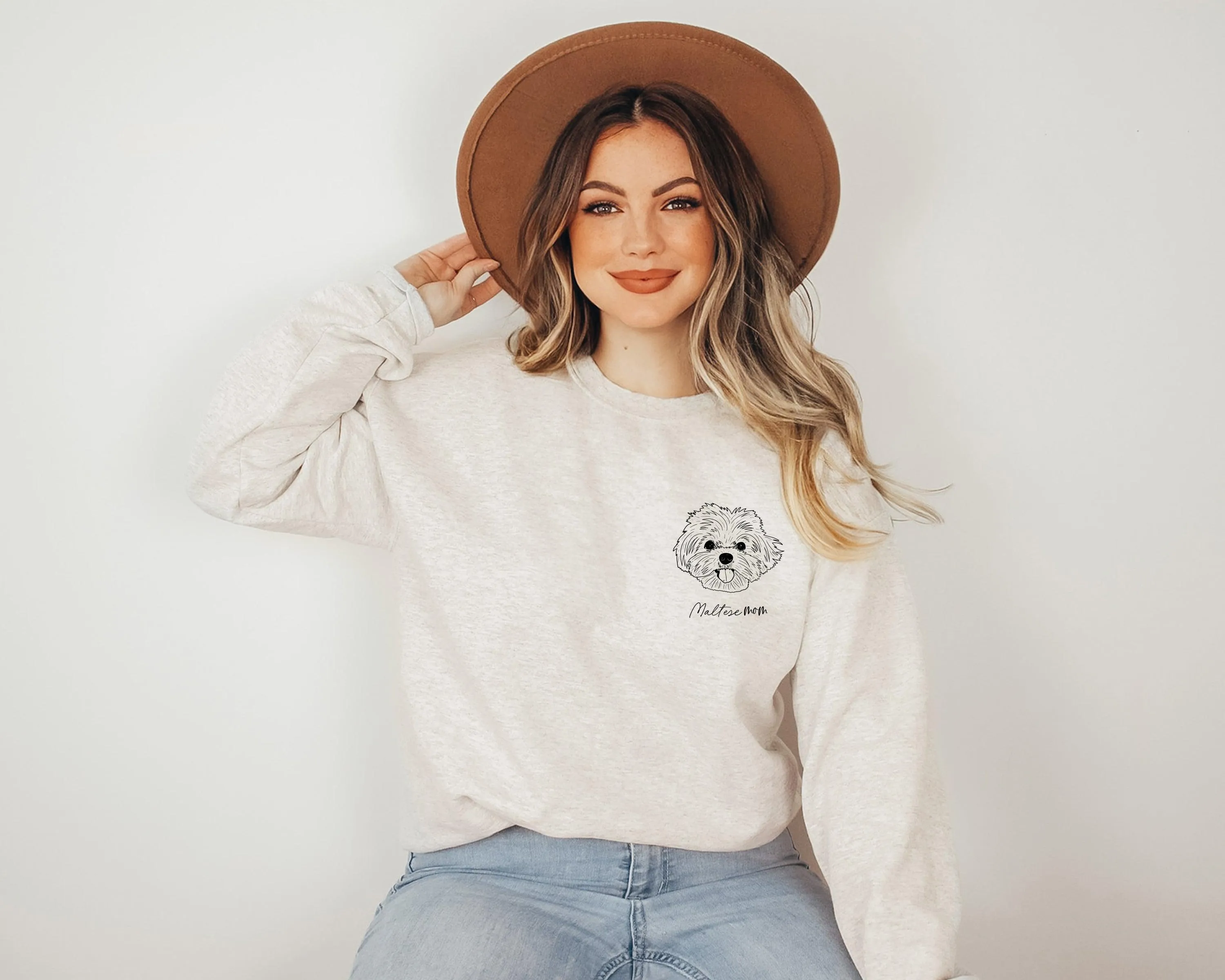 Maltese dog mom Classic Soft Sweatshirt