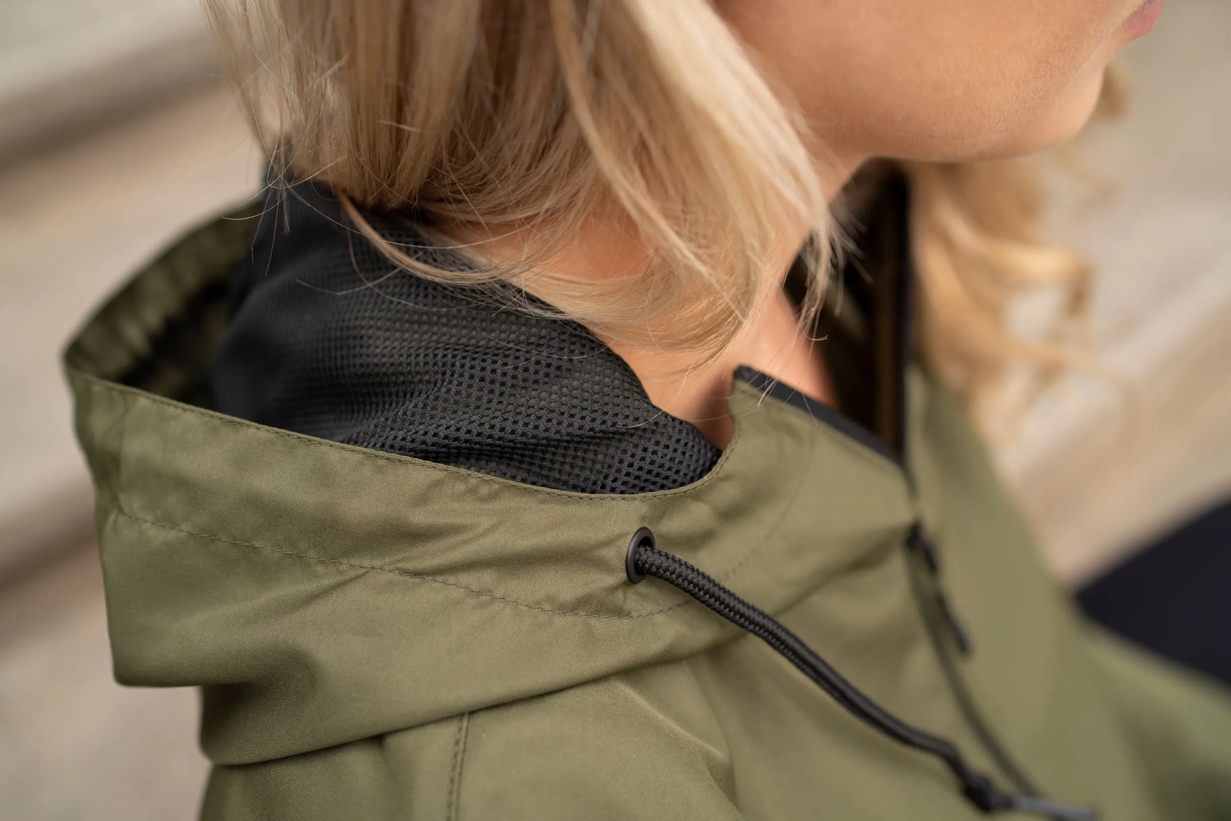 Mt. Hood Lightweight Windbreaker Anorak Jacket Adult