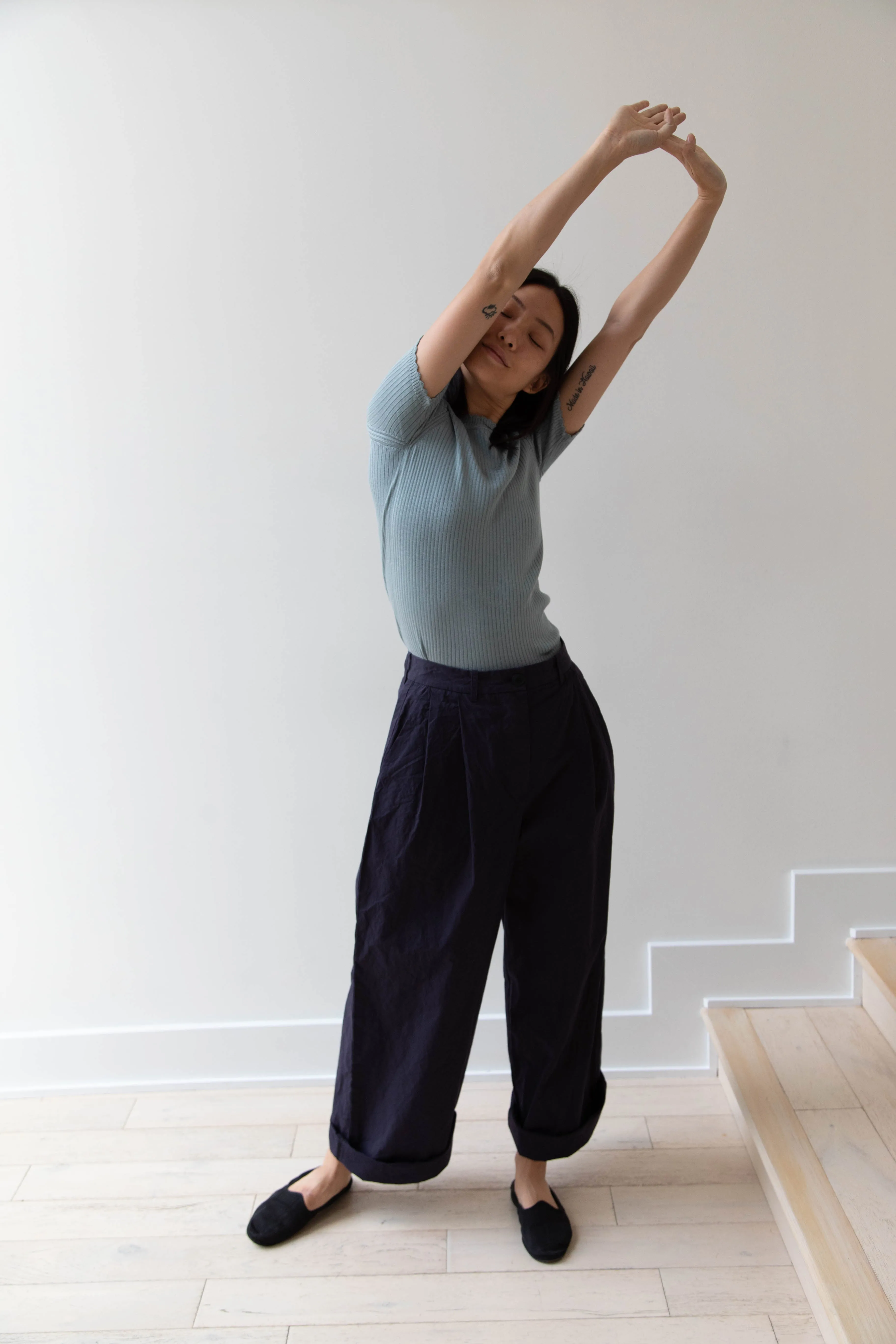 Une Heures | Short Sleeve Scallop in Piscine